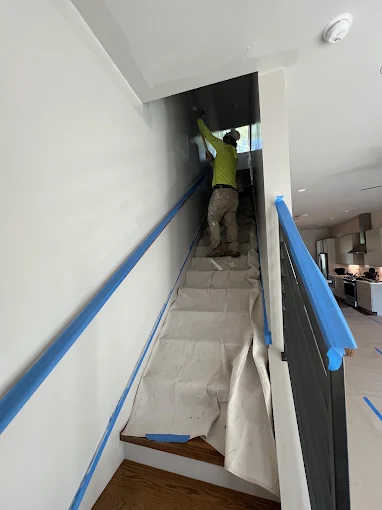 Atlanta stairwell before Paragon painting